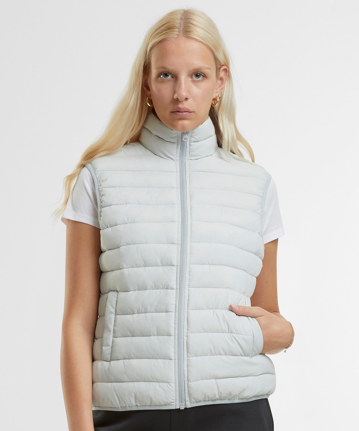 New Morning Studios - Women’s light puffer vest