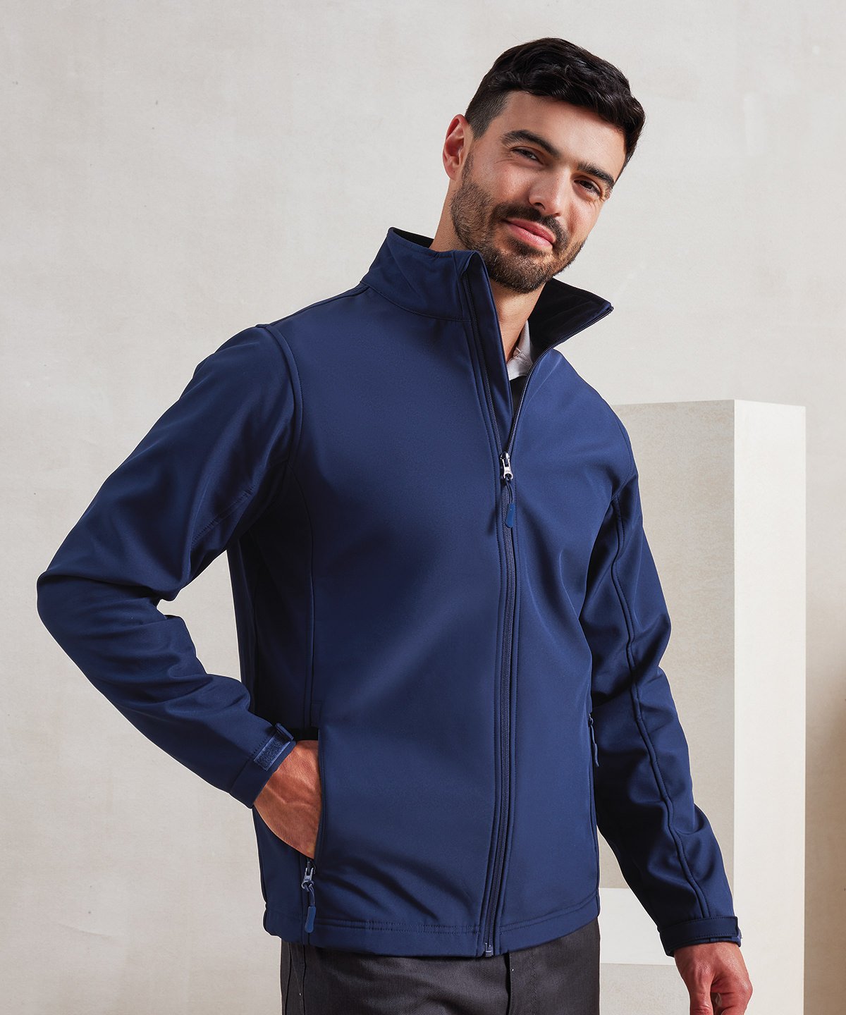 Premier - Windchecker® printable and recycled softshell jacket